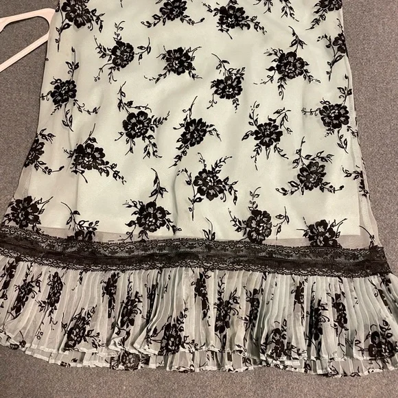 Vintage 90's Betsey Johnson velvet burnout black and Green Party dress.